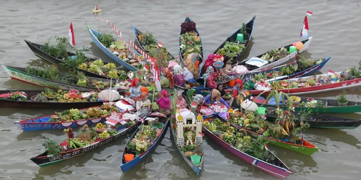 Floating Market Festival